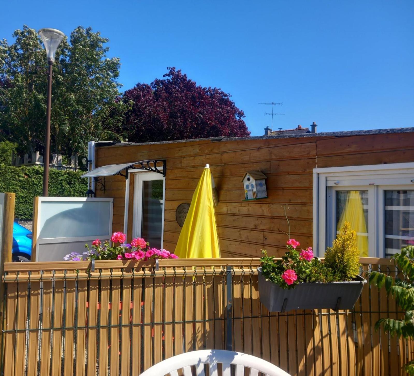 Bed and Breakfast Les Herissons De La Baie Pontorson Exterior foto
